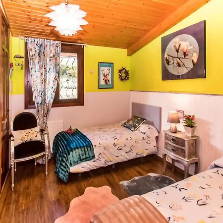 Feriehus Casas Al Pie Del Arbol Cuzcurrita de Juarros