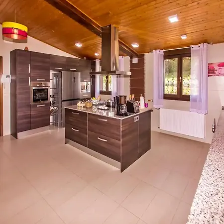 Holiday home Casas Al Pie Del Arbol