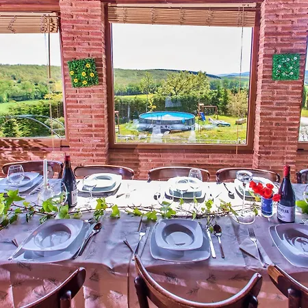 Casas Al Pie Del Arbol