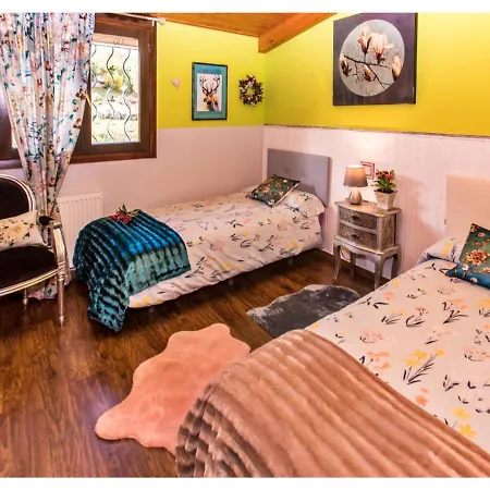 Casas Al Pie Del Arbol Holiday home *