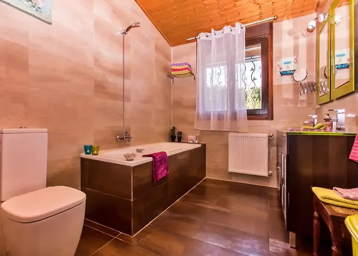 Casas Al Pie Del Arbol * Cuzcurrita de Juarros