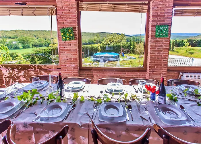 Casas Al Pie Del Arbol