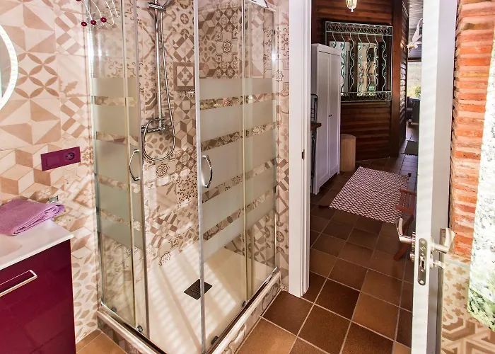 Casas Al Pie Del Arbol بيت للعطل